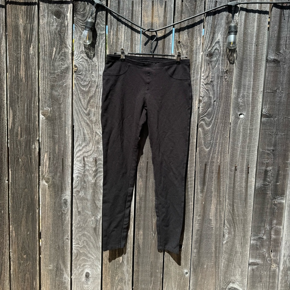 Tahari Black Stretch Pants/ Slacks Leggings Skinny Fit size 28 29” inseam